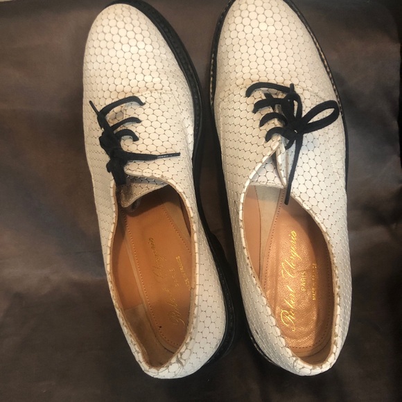 Robert Clergerie paris white oxfords lug soles 38.5 Like new - Picture 12 of 13